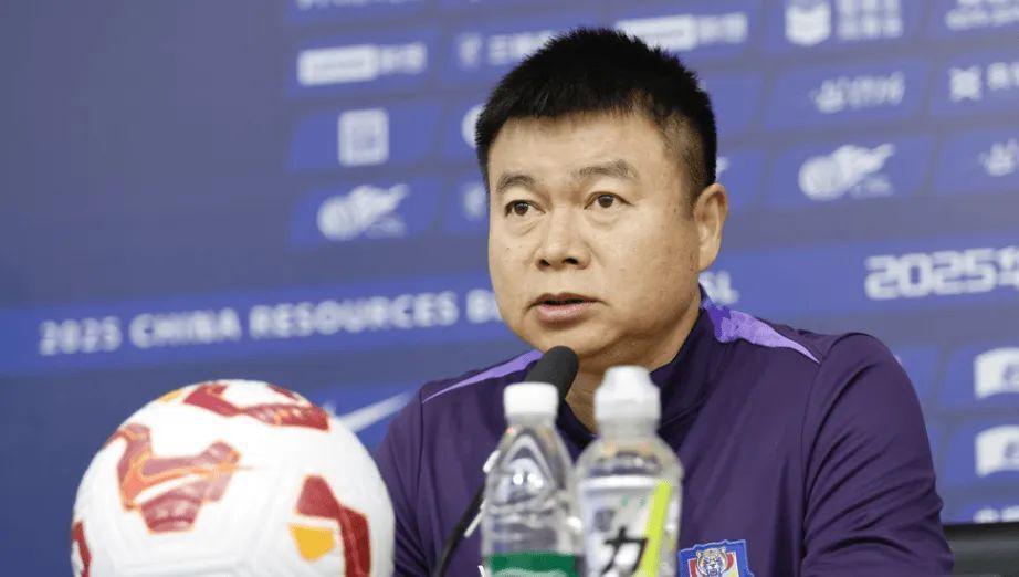 被要求向于根伟道歉！记者李璇：很费解+凭啥道歉 两件事各论各的